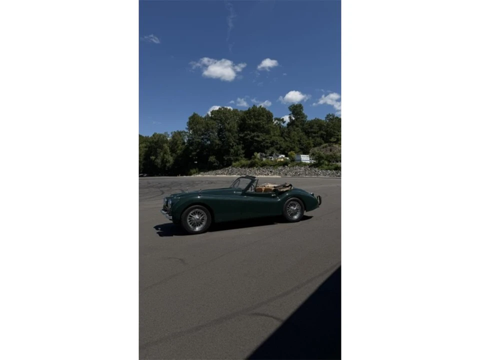 1954 Jaguar XK120 - Image 9 of 16
