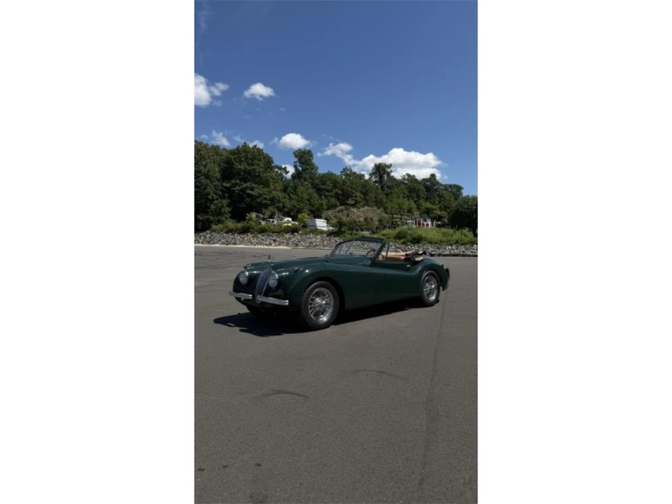 1954 Jaguar XK120 - Image 8 of 16