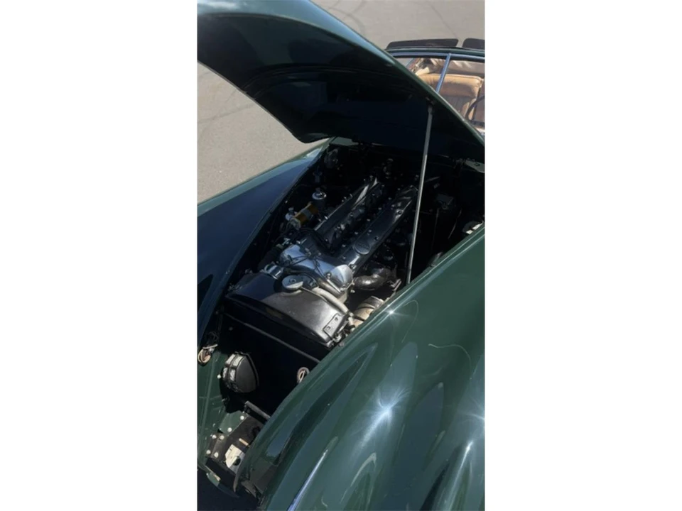 1954 Jaguar XK120 - Image 16 of 16