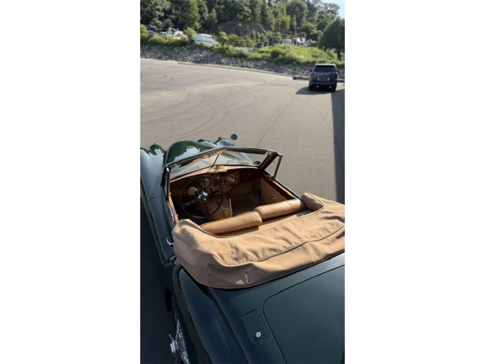 1954 Jaguar XK120 - Image 15 of 16