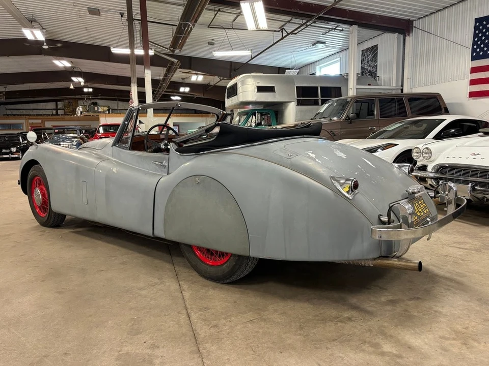 1954 Jaguar XK - Image 29 of 31