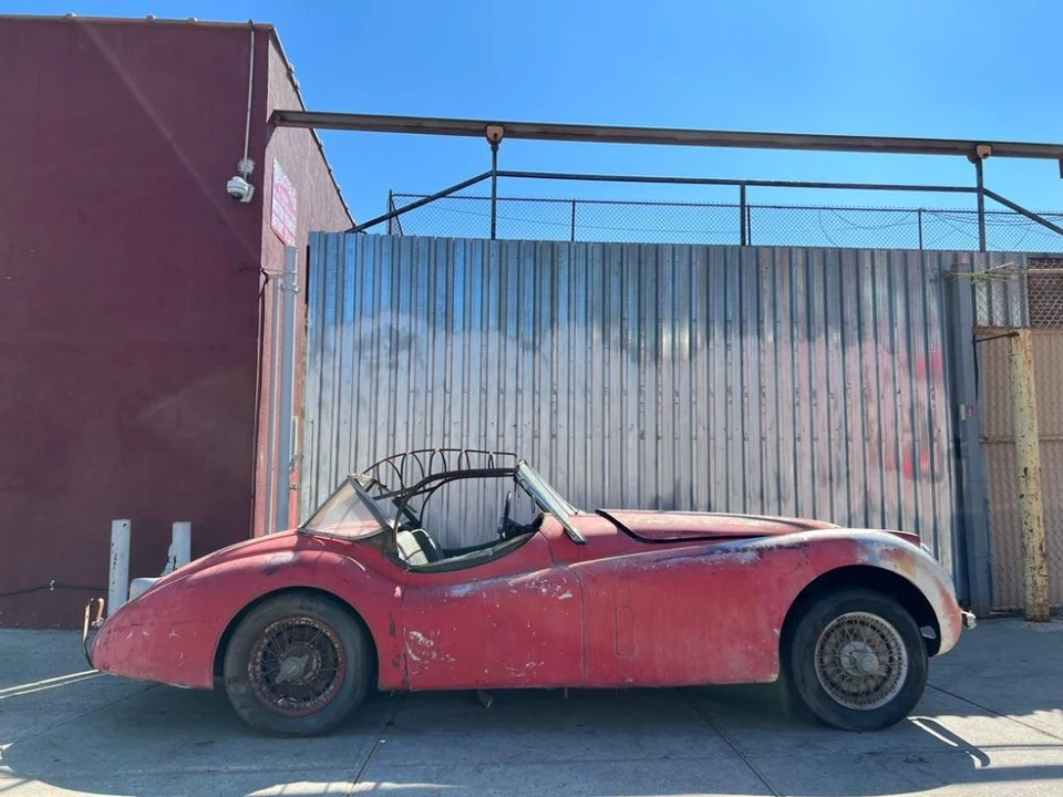 1954 Jaguar XK - Image 2 of 5