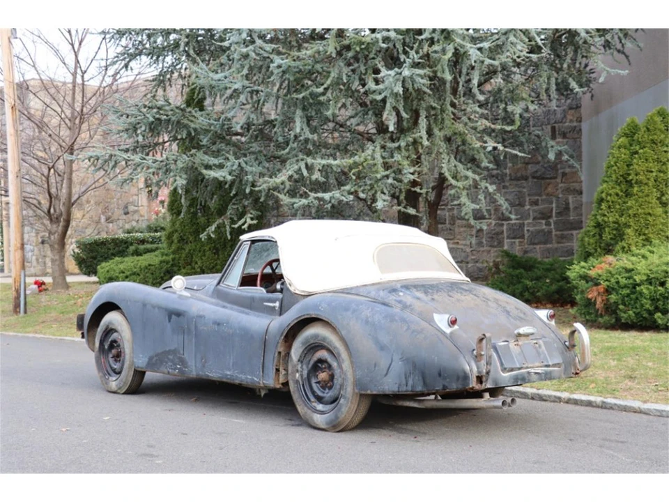 1954 Jaguar XK120 - Image 6 of 8