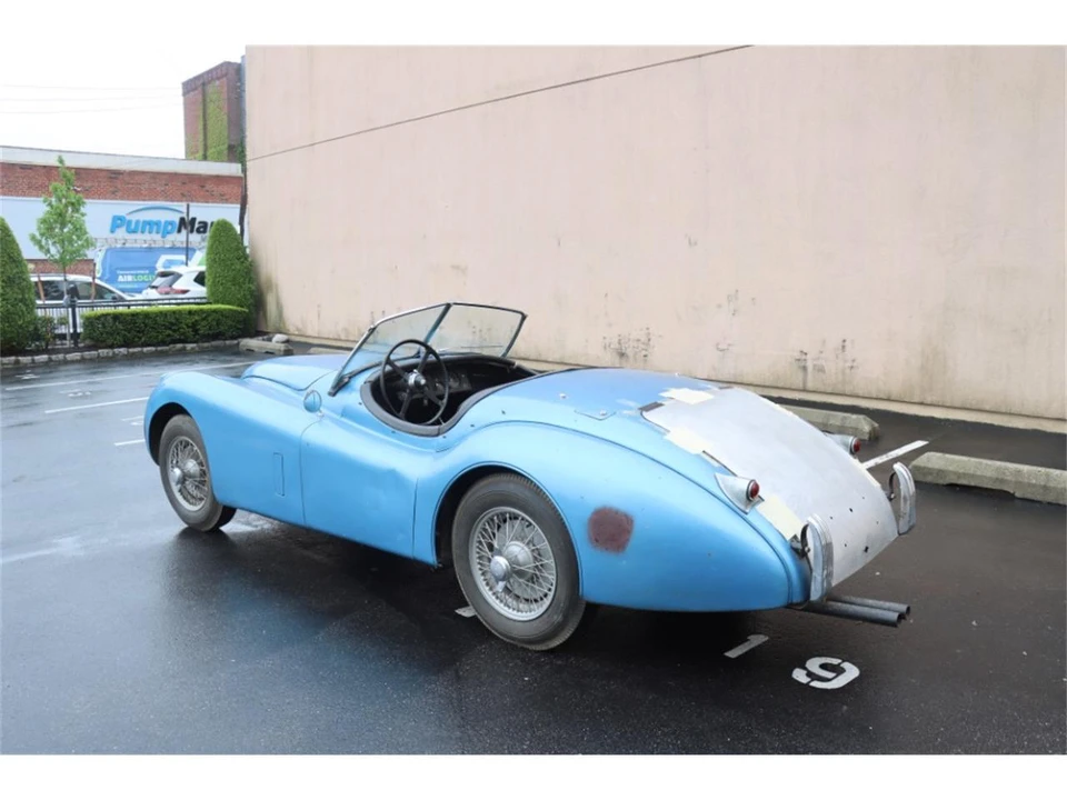 1954 Jaguar XK120 - Image 6 of 8