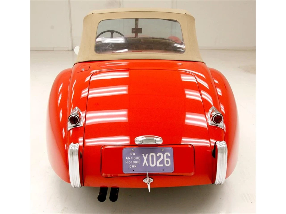 1954 Jaguar XK120 - Image 9 of 31