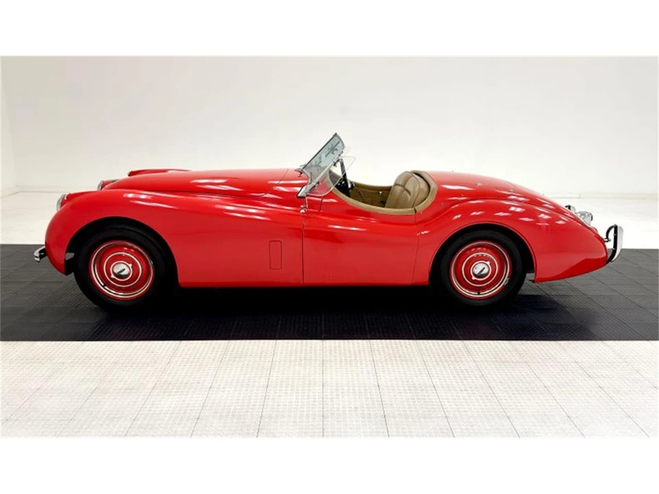 1954 Jaguar XK120 - Image 3 of 31