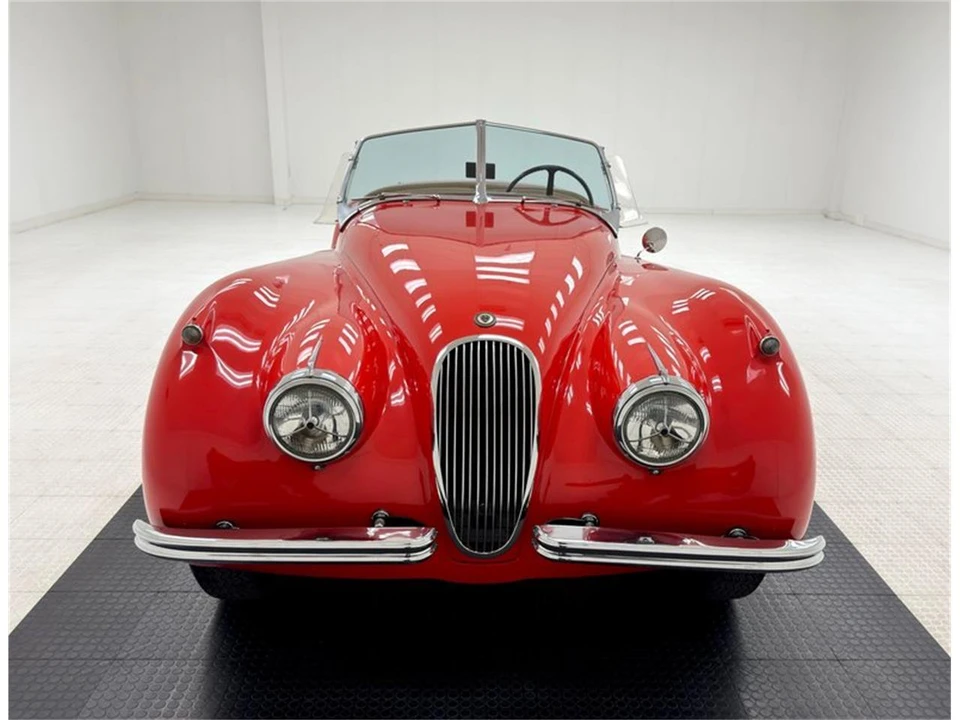 1954 Jaguar XK120 - Image 13 of 31