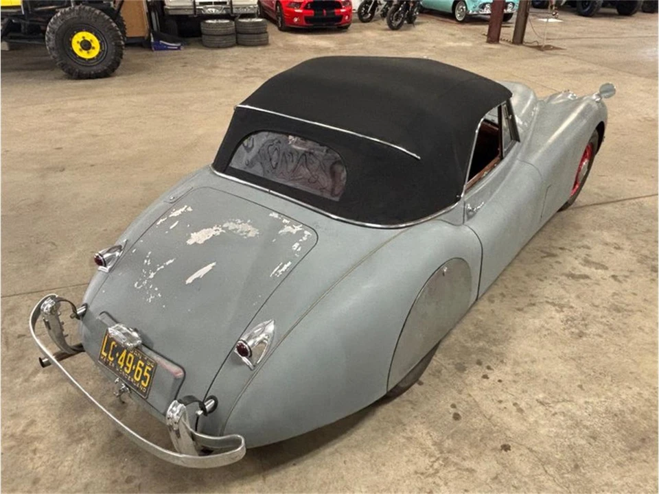 1954 Jaguar XK120 - Image 17 of 31