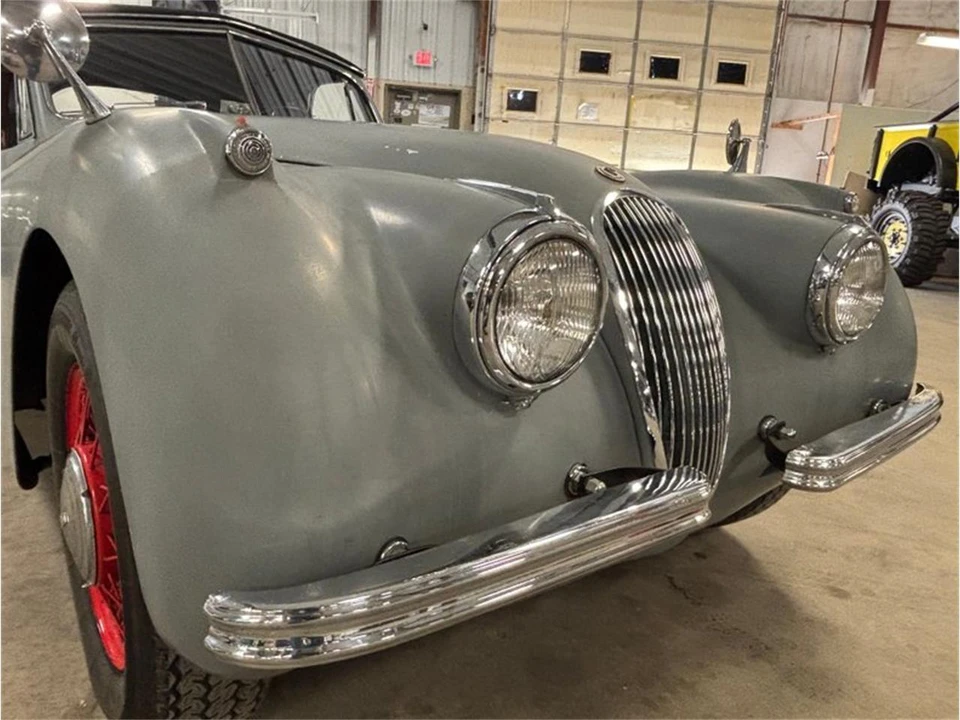 1954 Jaguar XK120 - Image 19 of 31