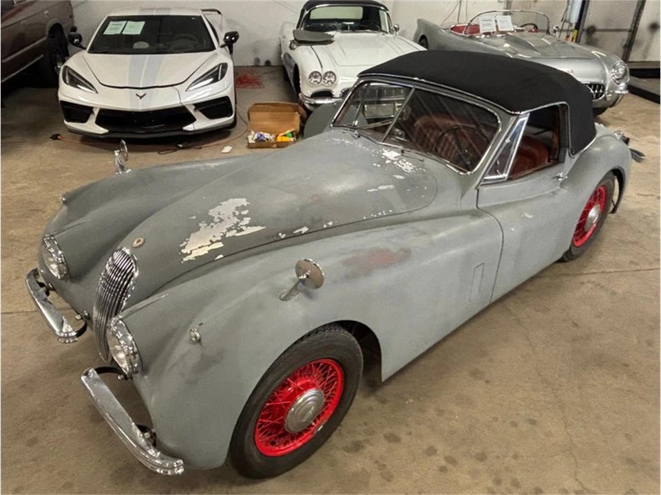 1954 Jaguar XK120 - Image 15 of 31