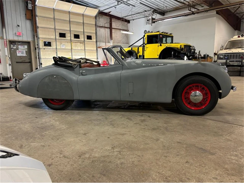 1954 Jaguar XK120 - Image 31 of 31