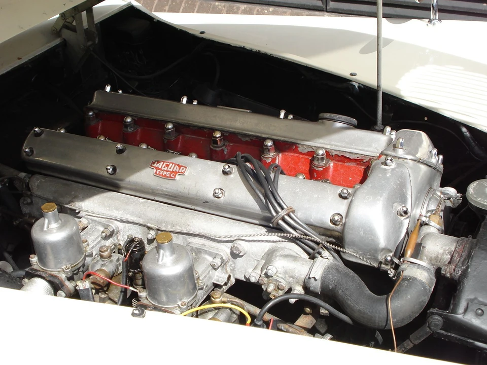 1954 Jaguar XK120 DHC Drophead - Image 2 of 3