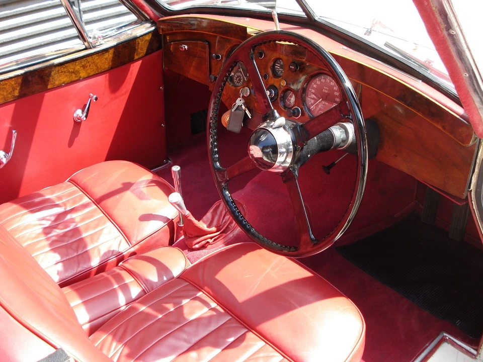 1954 Jaguar XK120 DHC Drophead - Image 3 of 3