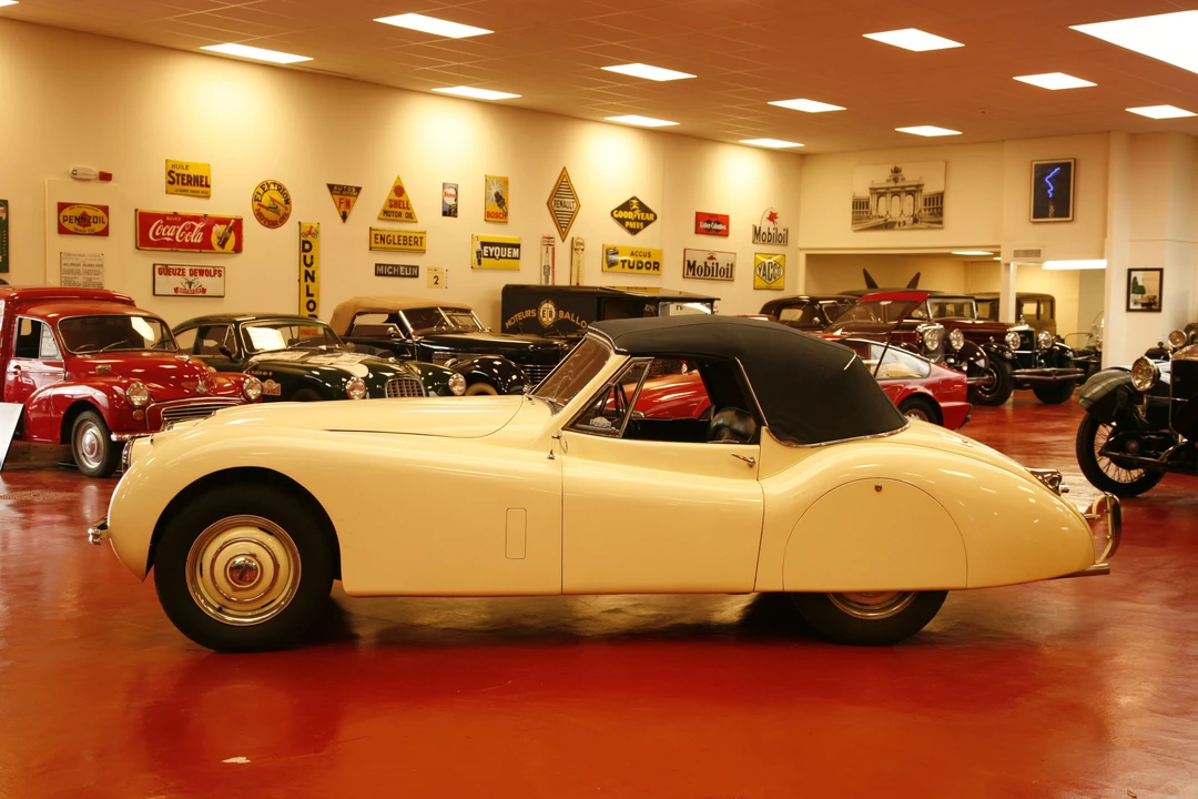 1954 Jaguar XK120 DHC Drophead - Image 7 of 20