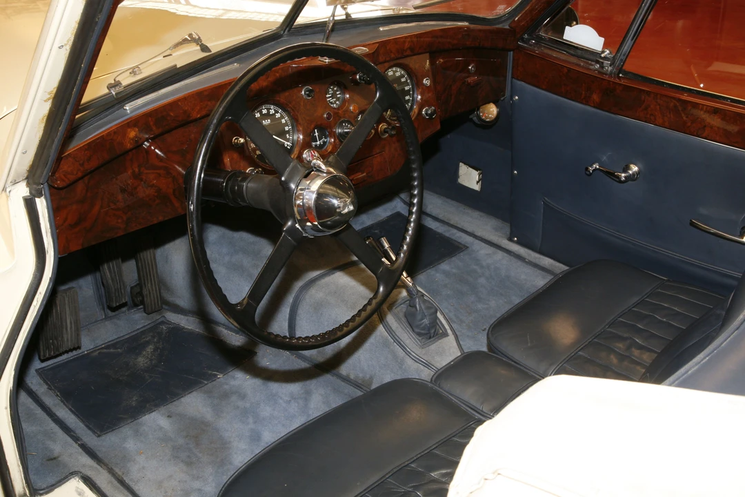 1954 Jaguar XK120 DHC Drophead - Image 3 of 20