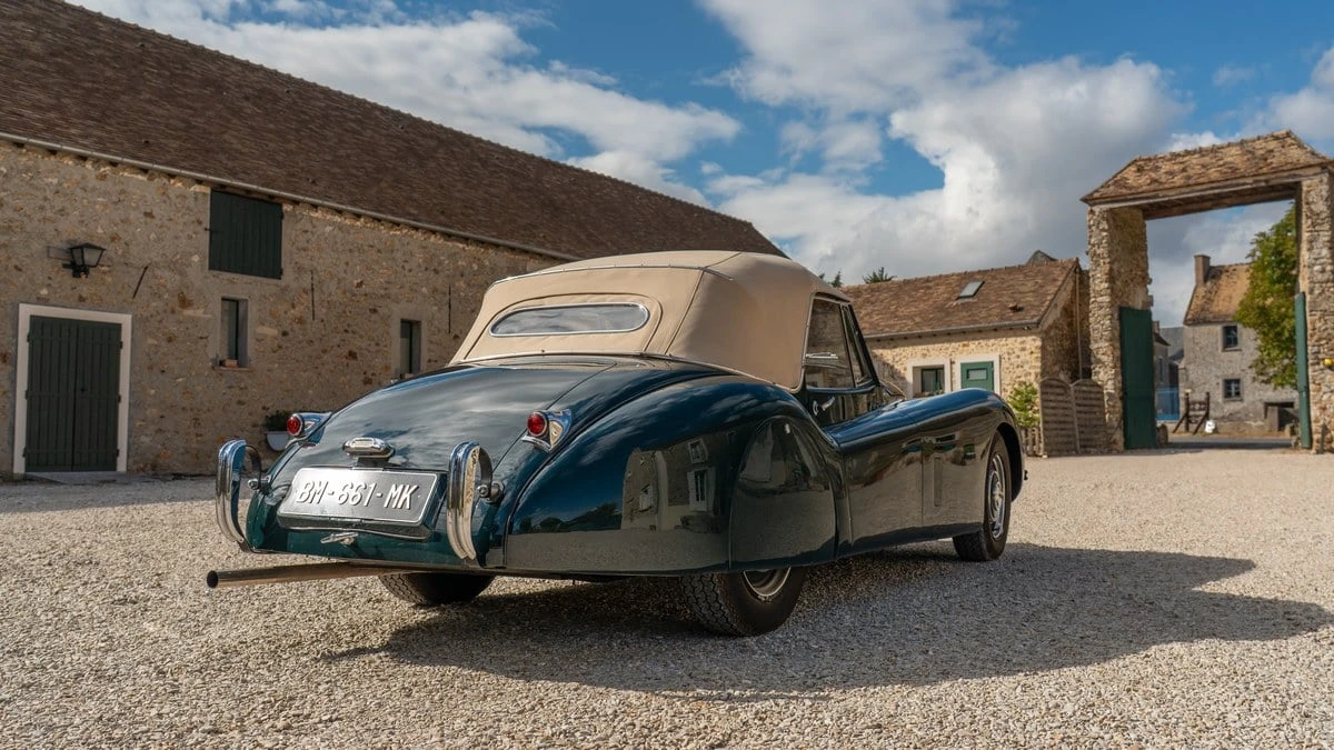 1954 Jaguar XK120 DHC Drophead - Image 8 of 30