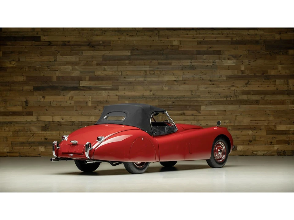 1954 Jaguar XK120 - Image 2 of 4