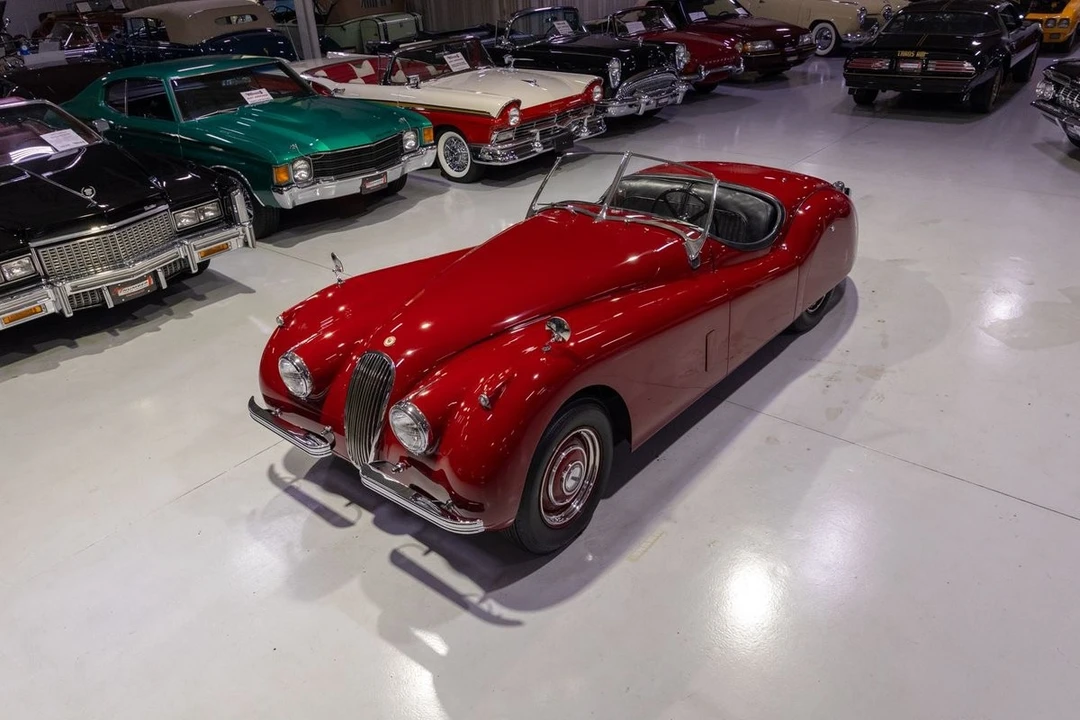 1954 Jaguar XK - Image 11 of 31