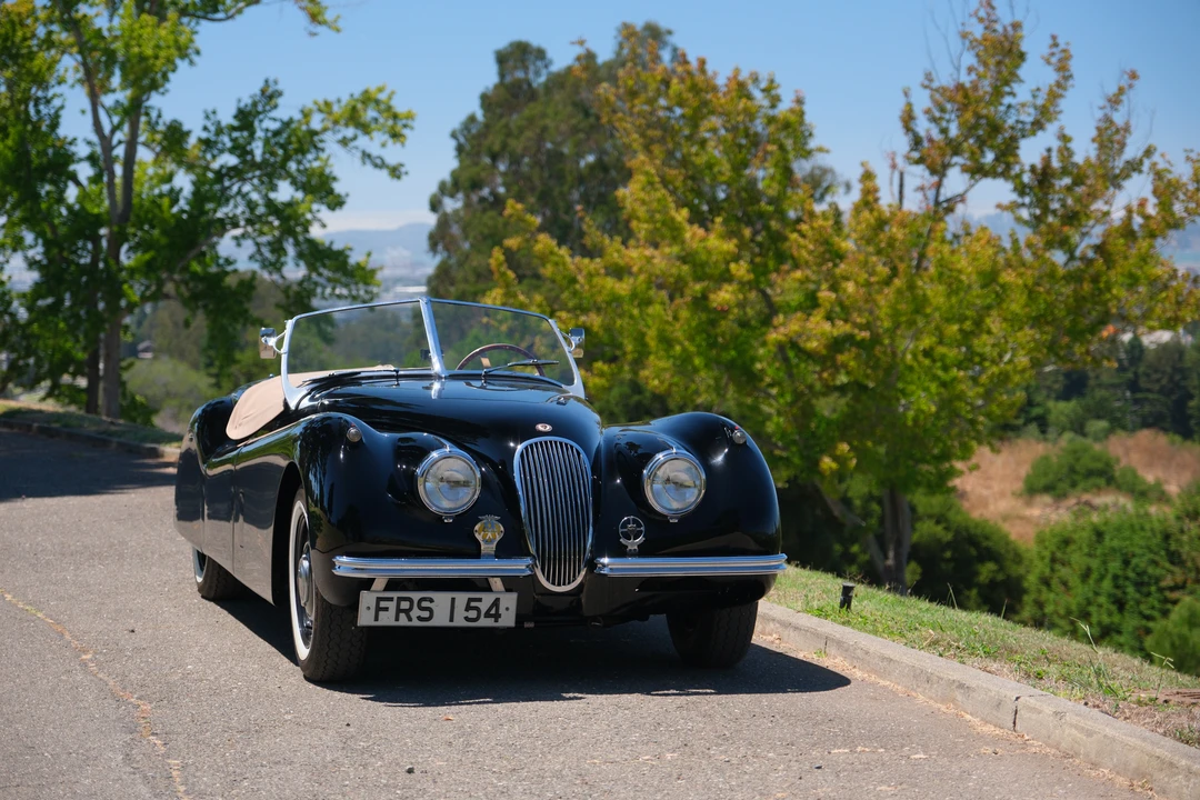 1954 Jaguar XK120 OTS Roadster - Image 11 of 31