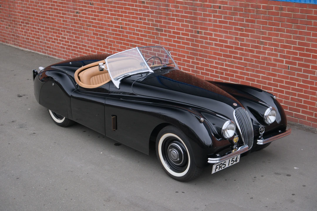 1954 Jaguar XK120 OTS Roadster - Image 22 of 31