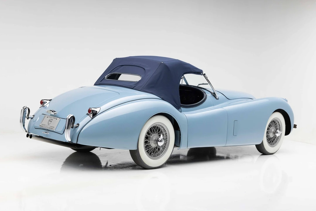 1954 Jaguar XK120 OTS Roadster - Image 17 of 31
