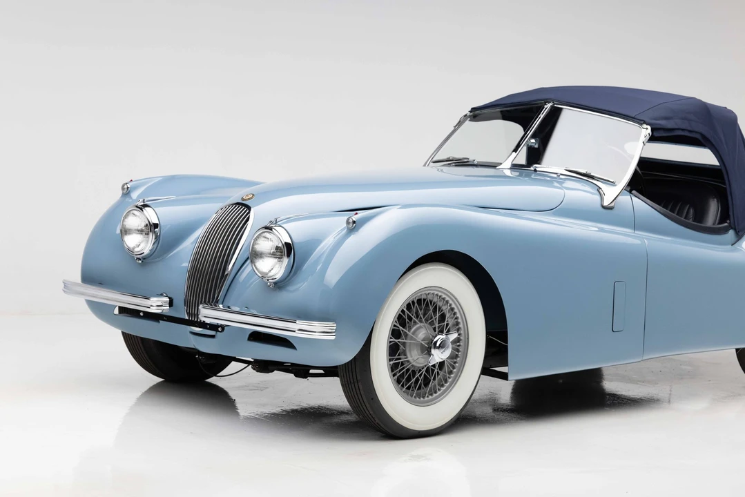 1954 Jaguar XK120 OTS Roadster - Image 23 of 31