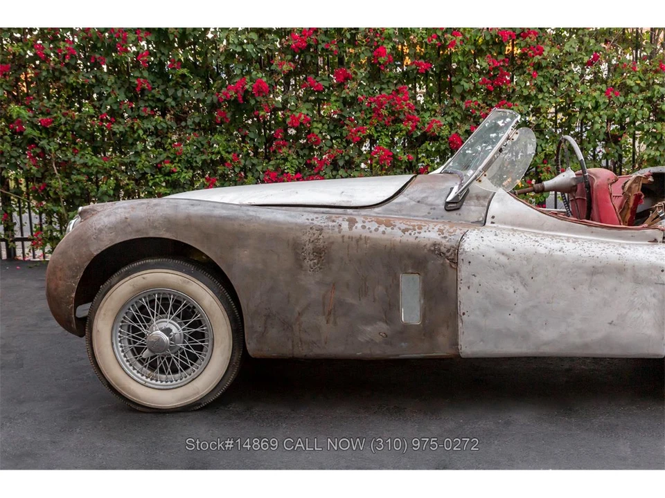 1954 Jaguar XK120 - Image 11 of 31