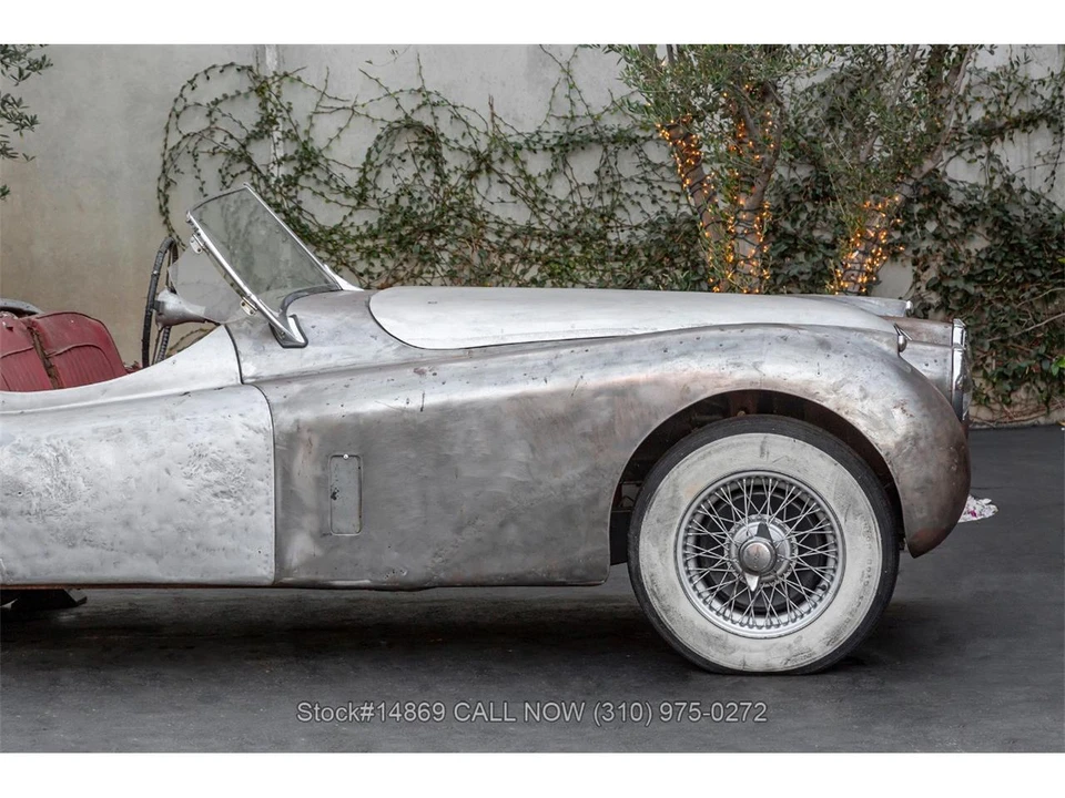 1954 Jaguar XK120 - Image 9 of 31
