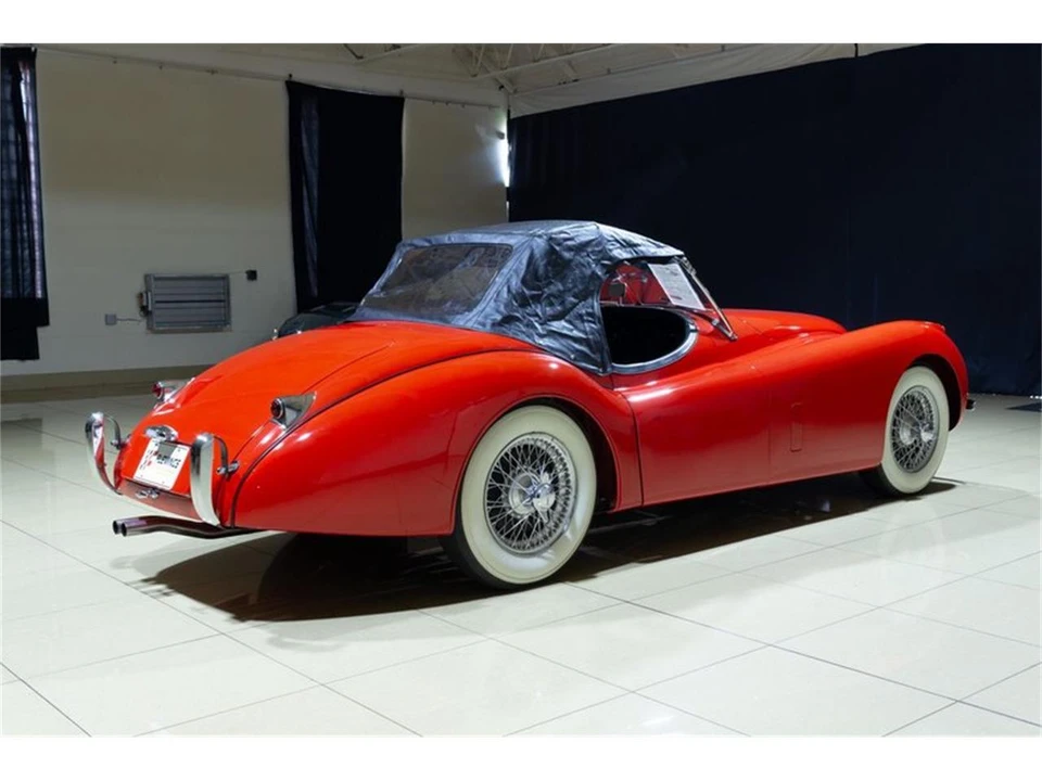 1954 Jaguar XK120 - Image 25 of 31
