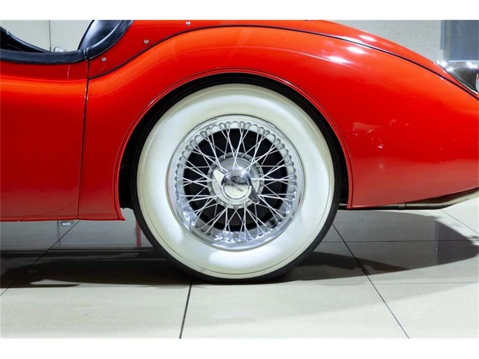 1954 Jaguar XK120 - Image 13 of 31