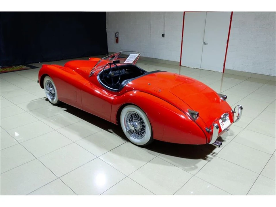 1954 Jaguar XK120 - Image 16 of 31