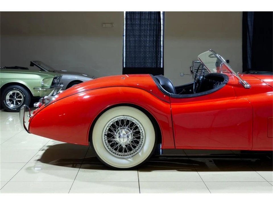 1954 Jaguar XK120 - Image 29 of 31