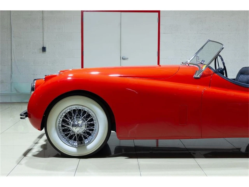 1954 Jaguar XK120 - Image 6 of 31