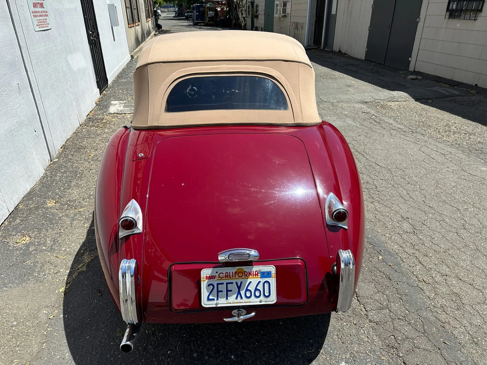 1954 Jaguar XK120 DHC Drophead - Image 9 of 31