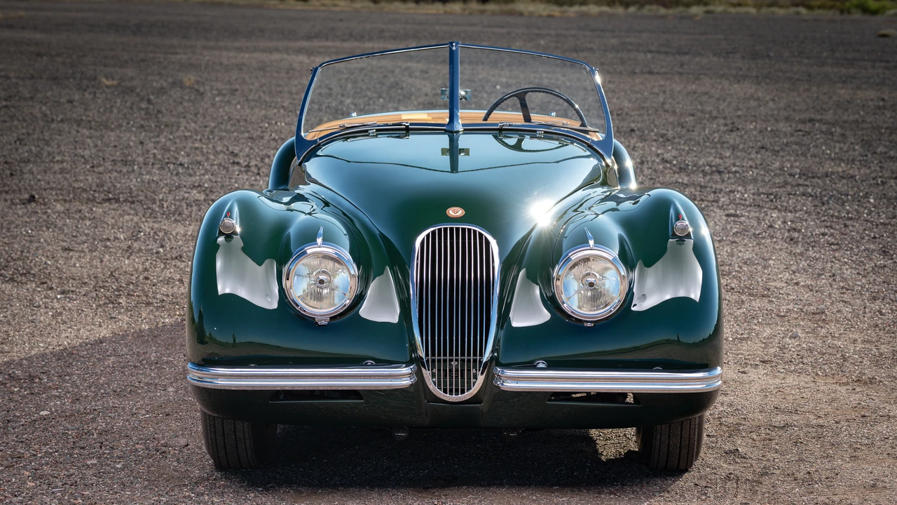 1954 Jaguar XK120 Special Equipment - Image 11 of 31