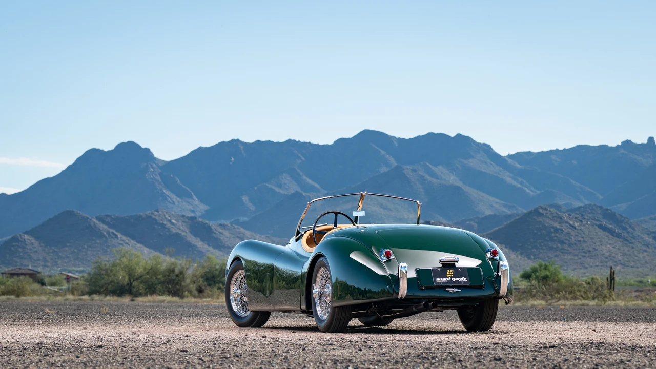 1954 Jaguar XK120 Special Equipment - Image 30 of 31