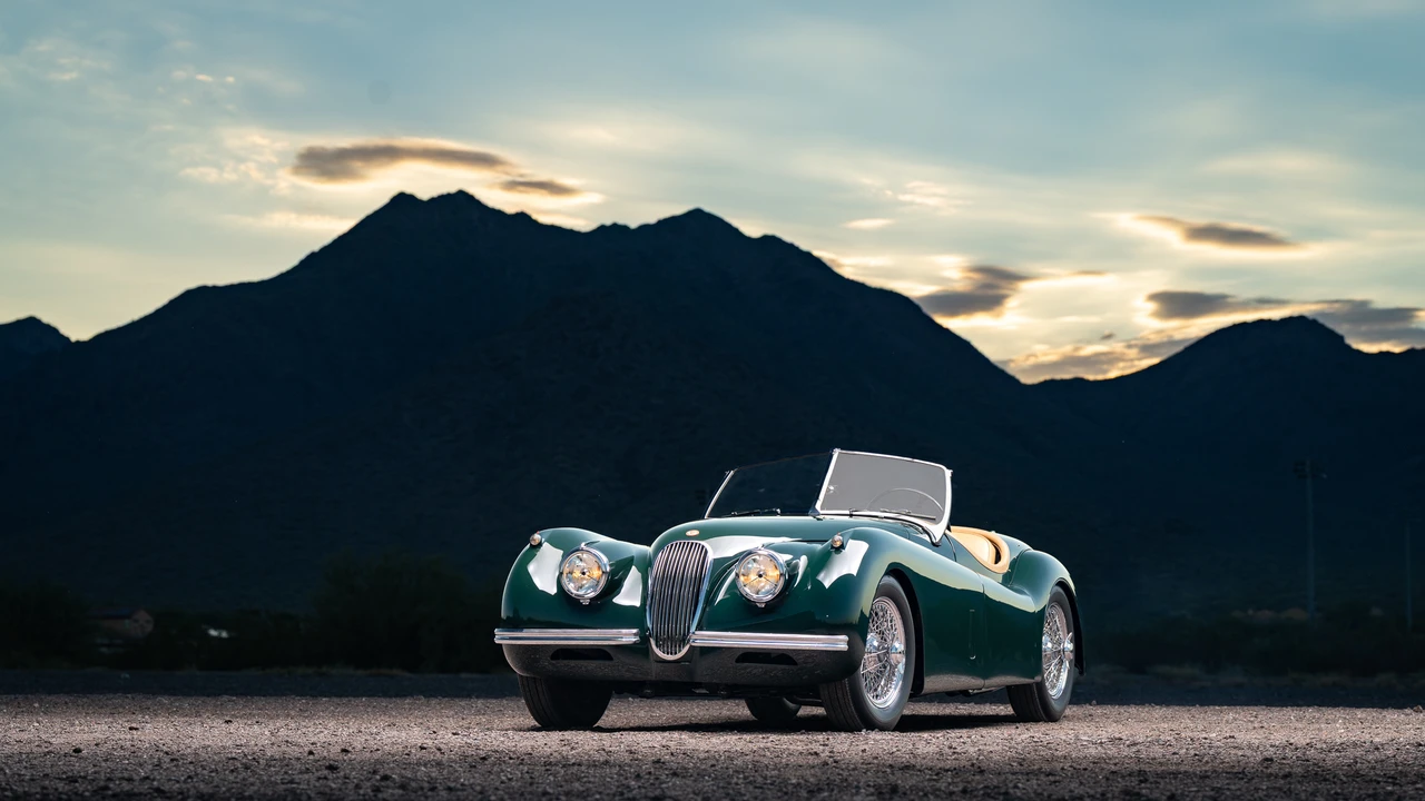 1954 Jaguar XK120 Special Equipment - Image 7 of 31