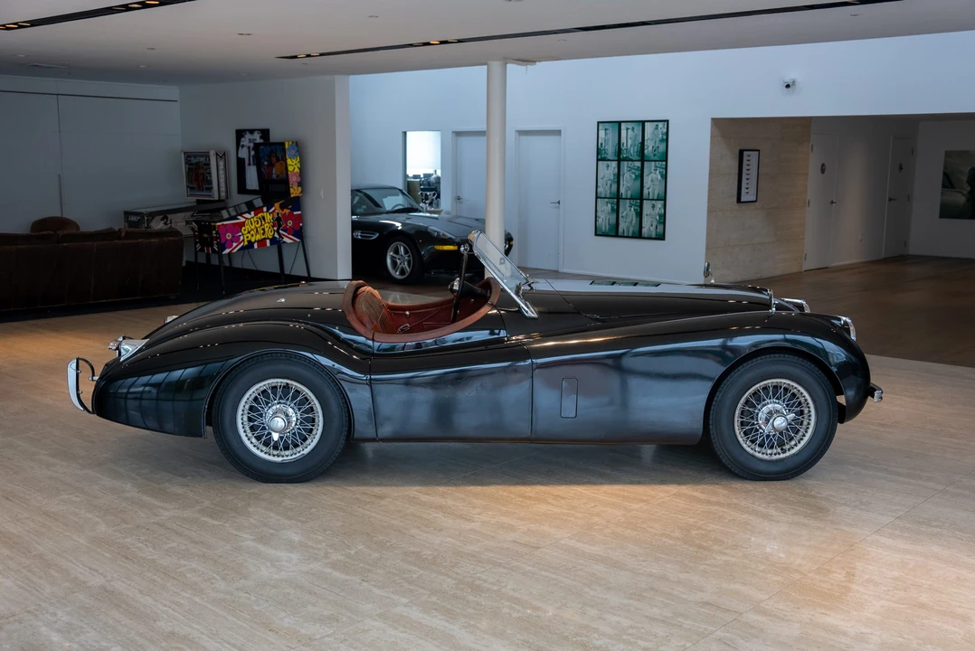 1954 Jaguar XK120 Special Equipment - Image 15 of 31