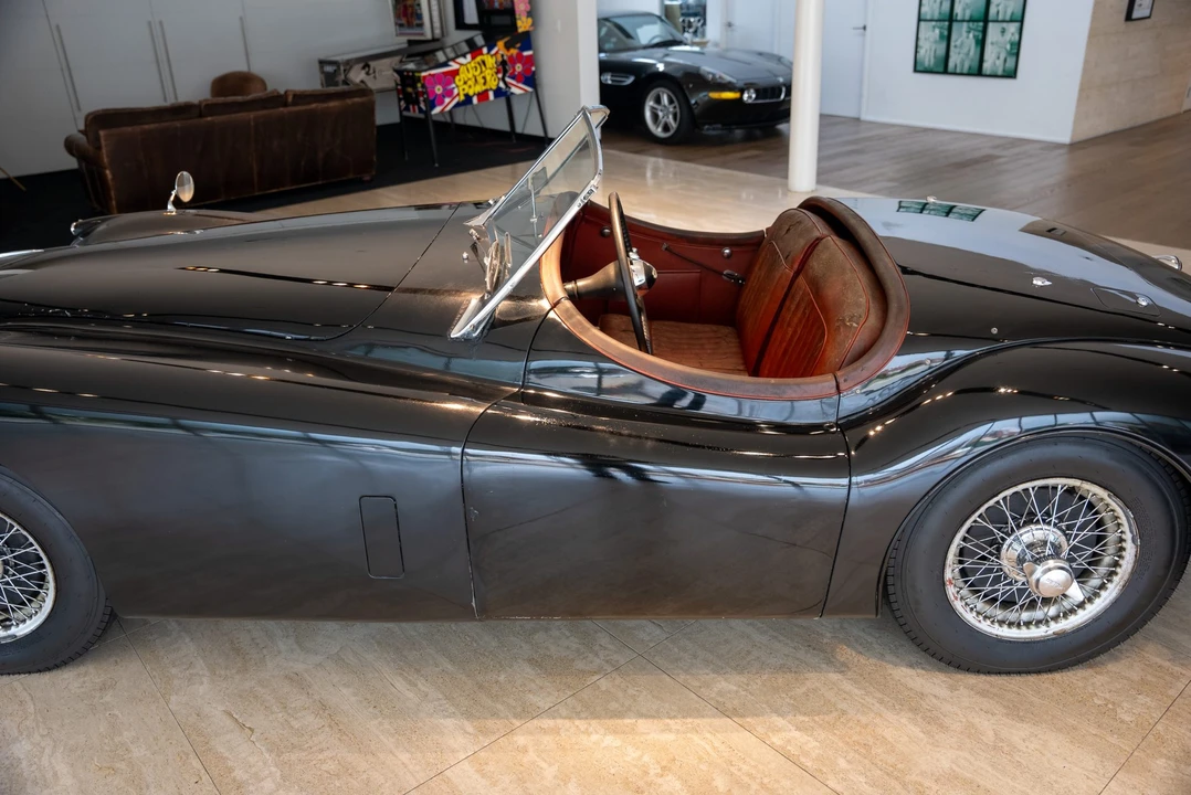 1954 Jaguar XK120 Special Equipment - Image 23 of 31