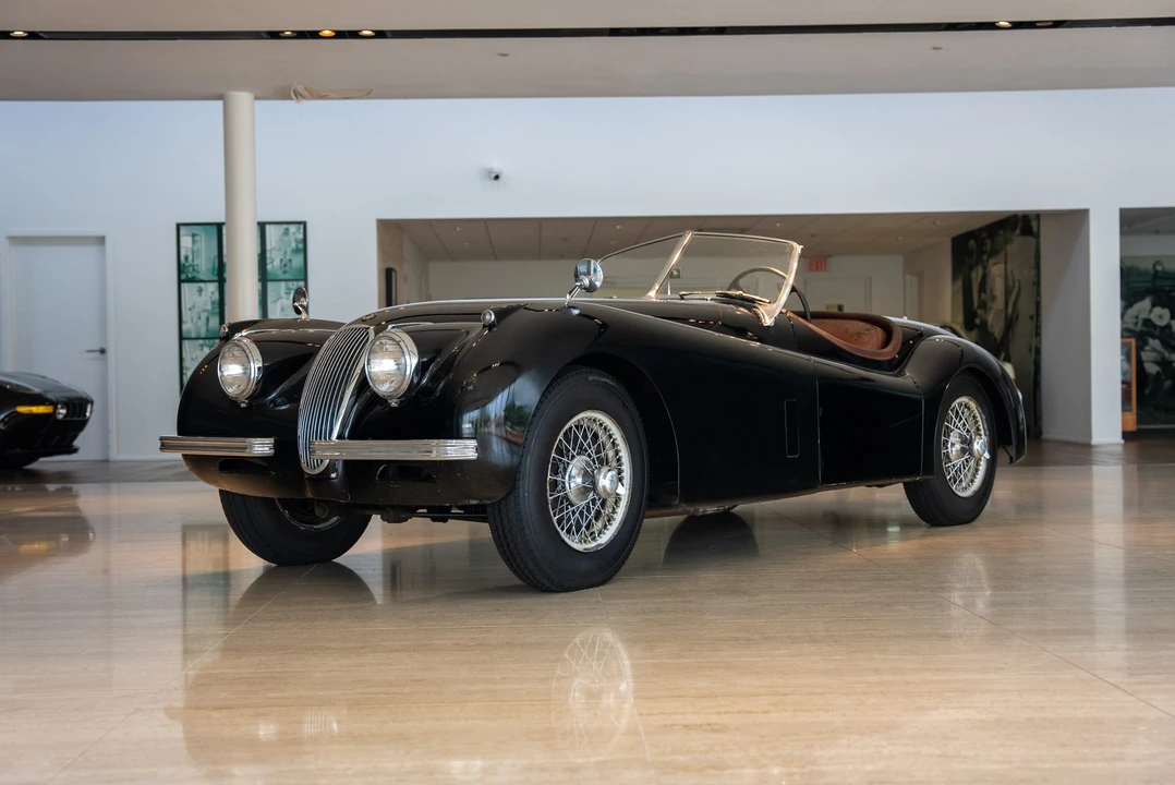 1954 Jaguar XK120 Special Equipment - Image 2 of 31