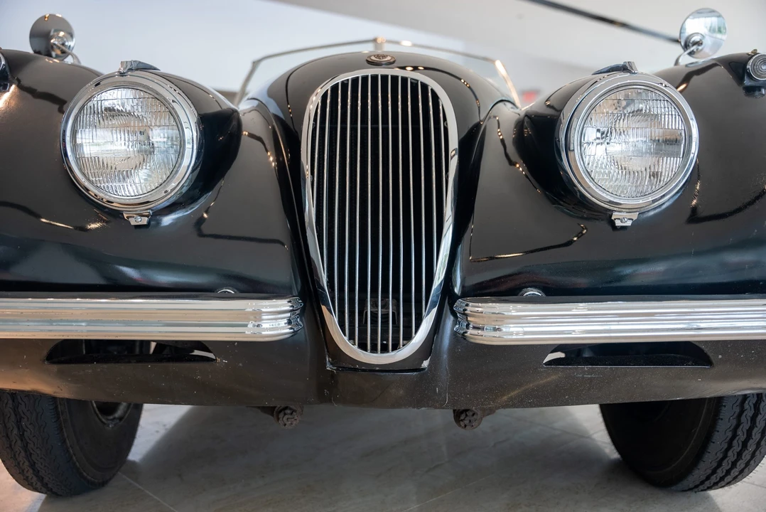 1954 Jaguar XK120 Special Equipment - Image 31 of 31