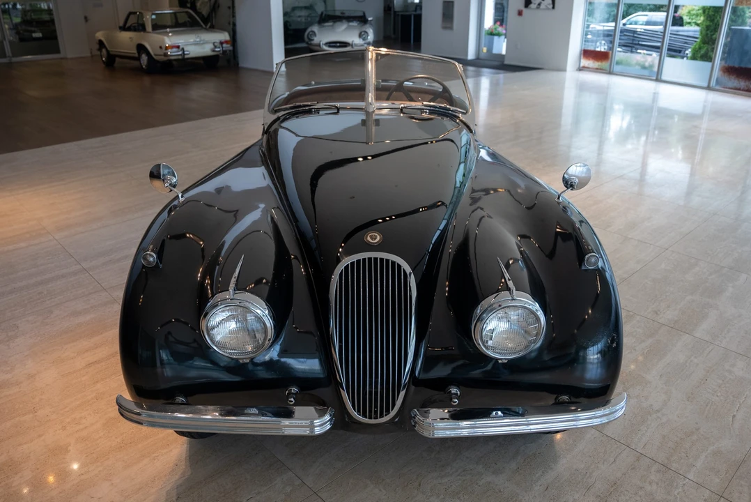 1954 Jaguar XK120 Special Equipment - Image 18 of 31