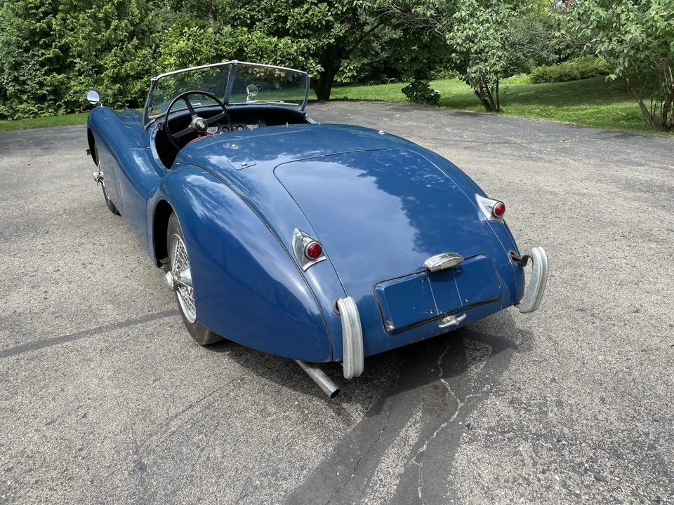 1954 Jaguar XK120 Special Equipment - Image 11 of 31