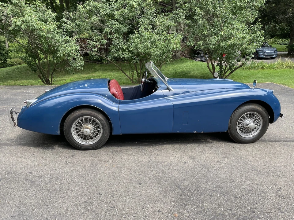 1954 Jaguar XK120 Special Equipment - Image 16 of 31