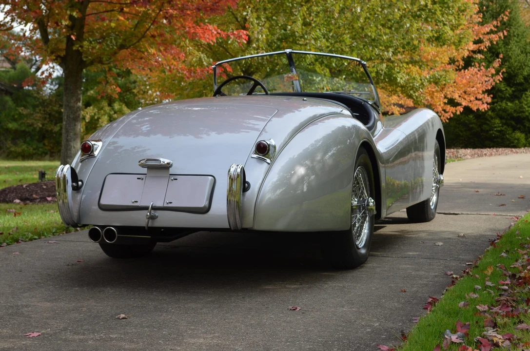 1954 Jaguar XK120 Special Equipment - Image 8 of 31
