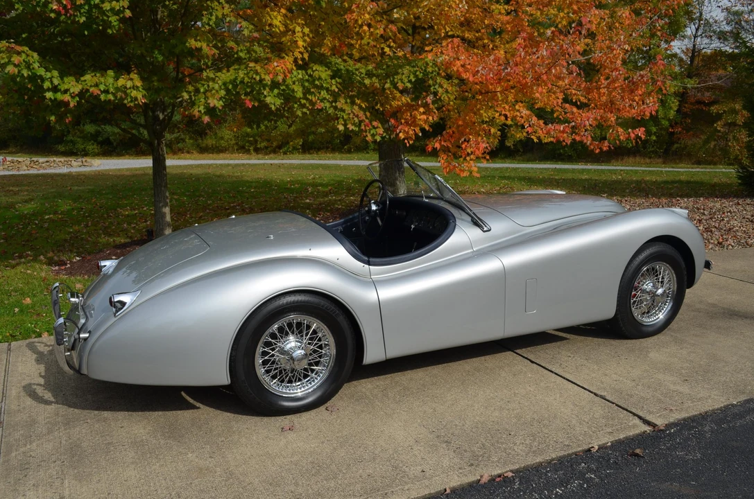 1954 Jaguar XK120 Special Equipment - Image 10 of 31