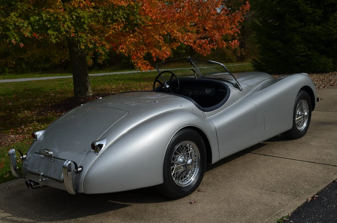 1954 Jaguar XK120 Special Equipment - Image 9 of 31