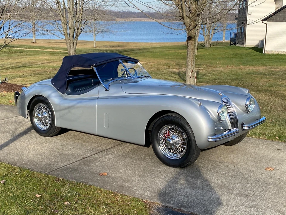 1954 Jaguar XK120 Special Equipment - Image 14 of 31