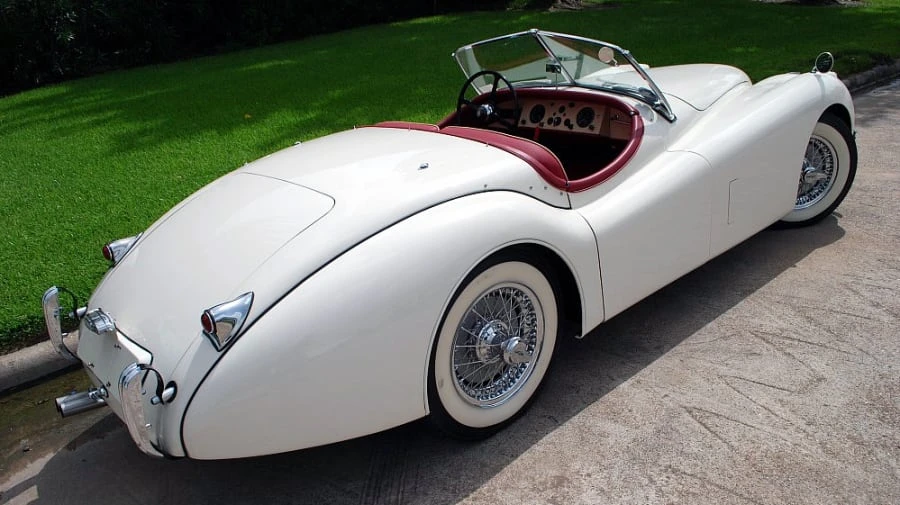 1954 Jaguar XK120 Special Equipment - Image 3 of 11