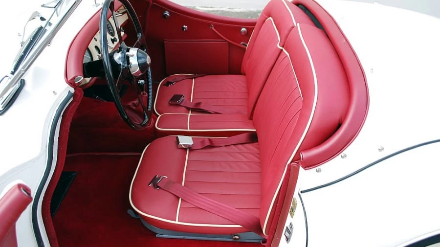 1954 Jaguar XK120 Special Equipment - Image 4 of 11
